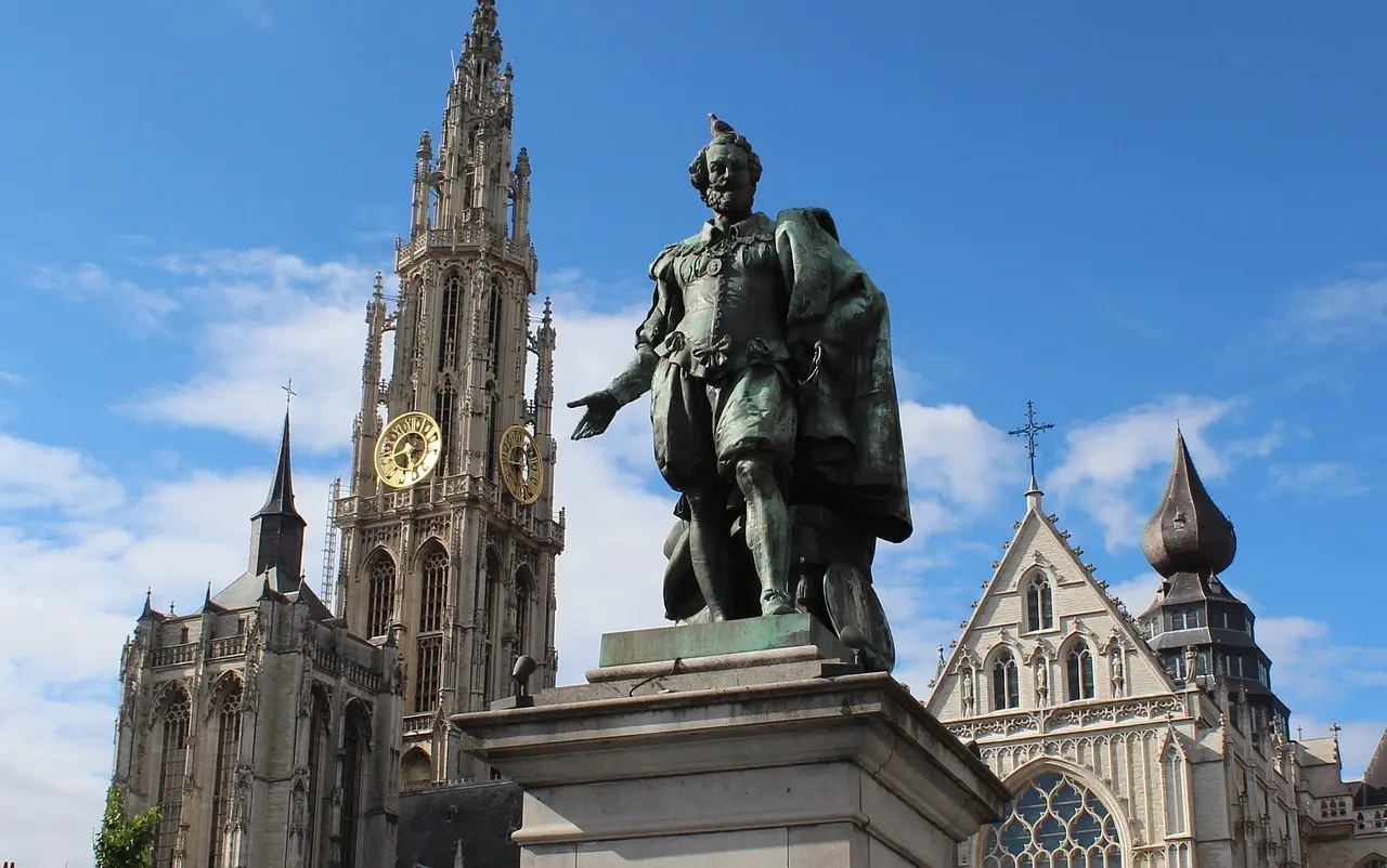 Hvordan er vejret i Antwerpen i januar?