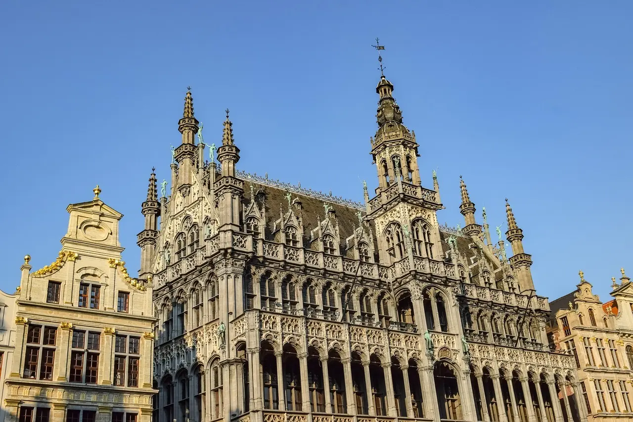 Hvordan er vejret i Bruxelles i juni?